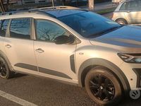 Usata Dacia Jogger Extreme 101 CV (74 kW) 2022 Grigio Monovolume