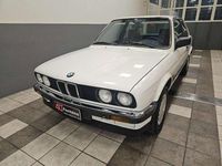 Usata BMW 320 129 CV (94 kW) 1987 Bianco Berlina