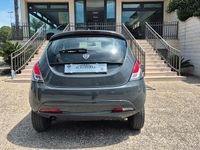 Usata Lancia Ypsilon 85 CV (62 kW) 2018 Grigio Utilitaria
