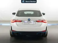 Usata BMW i4 Sport Line 250 kW (340 CV) 2022 Bianco Berlina