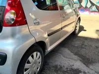 Usata Peugeot 107 68 CV (50 kW) 2006 Grigio Utilitaria