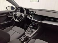 Usata Audi A3 S-Line 116 CV (85 kW) 2023 Blu navarra metallizzato Berlina