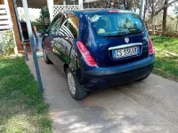 Usata Lancia Ypsilon 69 CV (50 kW) 2005 Bluazzurro Utilitaria