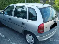 Usado Opel Corsa Swing 54 CV (39 kW) 1998 Gris Utilitario