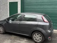 Usata Fiat Punto Evo 69 CV (50 kW) 2012 Grigio Utilitaria