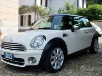 Usata Mini Cooper D 109 CV (80 kW) 2009 Utilitaria