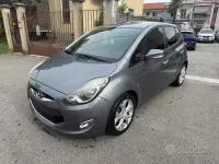 Usata Hyundai ix20 Xpossible 90 CV (66 kW) 2015 Grigio Utilitaria