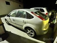 Usata Ford Focus 115 CV (84 kW) 2006 Grigio Berlina