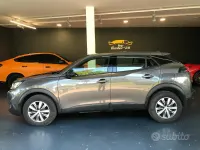 Usata Peugeot 2008 Allure 101 CV (74 kW) 2023 Grigio SUV