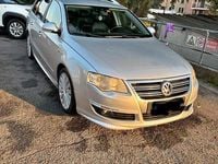 Usata VW Passat 140 CV (102 kW) 2014 Grigio Berlina