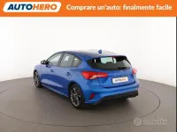 Usata Ford Focus ST-Line 125 CV (91 kW) 2019 Blu Berlina