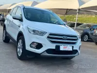 Usata Ford Kuga Titanium 120 CV (88 kW) 2018 Bianco SUV