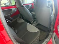Usata Peugeot 107 68 CV (50 kW) 2010 Rosso Utilitaria