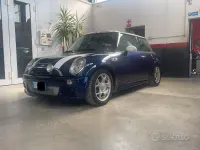 Usata Mini Cooper S 170 CV (125 kW) 2005 Bluazzurro Utilitaria