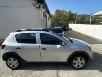 Usata Dacia Sandero Prestige 90 CV (66 kW) 2013 Grigio Berlina