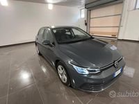 Usata VW Golf VII Life 115 CV (84 kW) 2021 Grigio Utilitaria