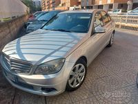 Usata Mercedes C220 170 CV (125 kW) 2009 Grigio Berlina