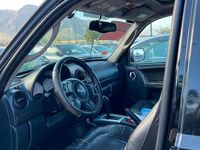 Usata Jeep Cherokee 87 CV (63 kW) 2004 Nero SUV