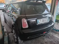 Usata Mini Cooper 88 CV (64 kW) 2005 Nero Utilitaria