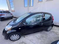 Usata Peugeot 107 68 CV (50 kW) 2007 Utilitaria