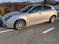 Usata Alfa Romeo Giulietta 140 CV (102 kW) 2012 Grigio Berlina