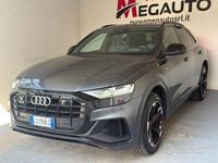 Usata Audi Q8 286 CV (210 kW) 2019 Grigio SUV