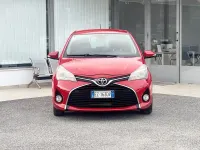 Second-hand Toyota Yaris 69 CP (50 kW) 2015 Roșu Hatchback