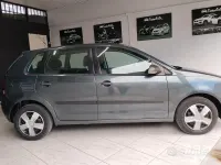 Usata VW Polo 64 CV (47 kW) 2007 Grigio Utilitaria