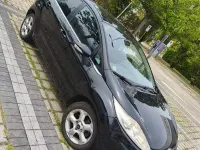 Usata Ford Fiesta 97 CV (71 kW) 2011 Nero Berlina