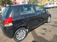 Usata Toyota Yaris Sol 99 CV (72 kW) 2011 Nero Utilitaria