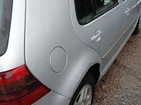 Usata VW Golf IV 101 CV (74 kW) 2002 Grigio Berlina