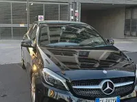 Usata Mercedes A180 109 CV (80 kW) 2016 Nero Utilitaria