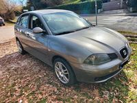 Usata Seat Ibiza Stella 75 CV (55 kW) 2003 Grigio Utilitaria