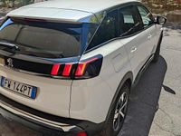 Usata Peugeot 3008 2019 Bianco SUV