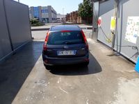 Usata Ford Fiesta 68 CV (50 kW) 2007 Grigio Utilitaria