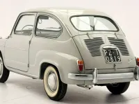 Käytetty Fiat 600 24 HP (17 kW) 1959 Harmaa Coupe - kaksiovinen