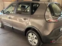 Usata Renault Scénic XMOD 110 CV (80 kW) 2014 Grigio Monovolume