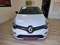 Käytetty Renault Clio IV 76 HP (55 kW) 2018 Valkoinen Sedan