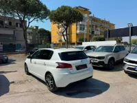 Usata Peugeot 308 Allure 131 CV (96 kW) 2019 Bianco Berlina