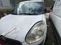 Usata Fiat Doblò 84 CV (61 kW) 2012 Bianco Monovolume