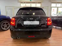 Usata Mini Cooper D 116 CV (85 kW) 2018 Blu Utilitaria