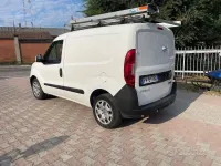 Usata Fiat Doblò 120 CV (88 kW) 2019 Bianco pastello Monovolume