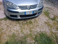 Usata VW Golf IV 101 CV (74 kW) 2004 Grigio Berlina