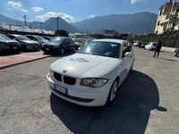 Usata BMW 118 142 CV (104 kW) 2008 Bianco Utilitaria
