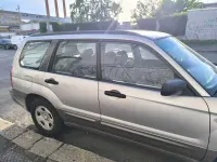 Usata Subaru Forester 125 CV (91 kW) 2005 Argento SUV