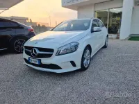 Usata Mercedes A200 Premium 136 CV (100 kW) 2016 Marrone Utilitaria