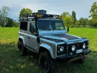 Usata Land Rover Defender 122 CV (89 kW) 2005 Grigio SUV
