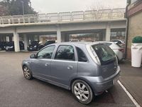 Usata Opel Corsa 60 CV (44 kW) 2006 Grigio Utilitaria