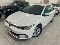Usata VW Golf VII Life 116 CV (85 kW) 2021 Bianco Utilitaria