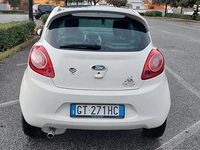 Usata Ford Ka 69 CV (50 kW) 2016 Bianco Berlina